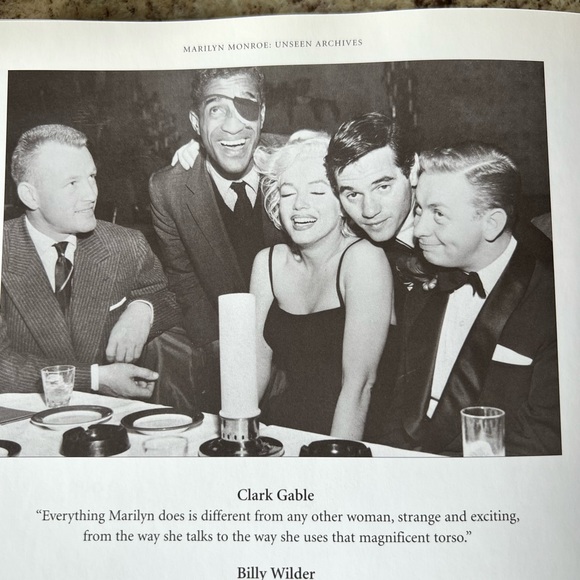 Marilyn Monroe Book - Picture 8 of 16